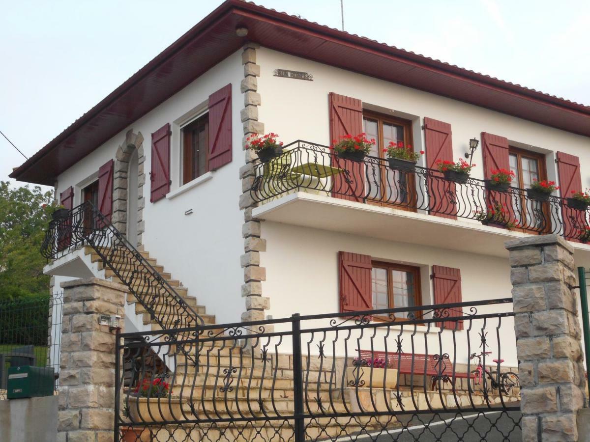 Apartmán Nun Hobeki Aincille Exteriér fotografie